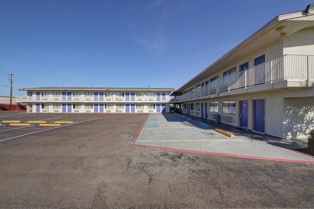 Motel 6-Laredo, Tx - South 外观 照片